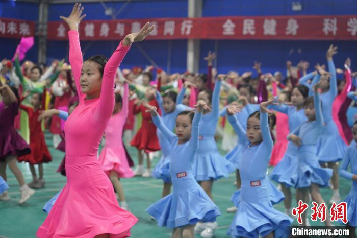 全民健身与奥运同行:青海省第五届全民健身大