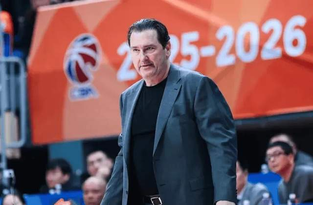 福建男篮客场逆转广东 创10年历史首胜